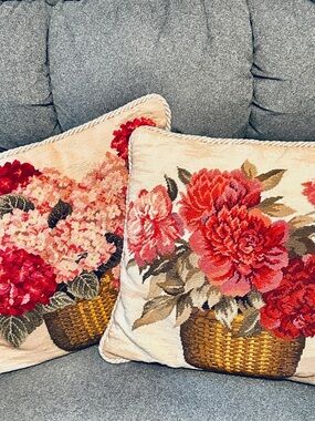 Needlepoint Throw Pillows LOIE Pair Beautiful Flowers in Basket BEAUTIFUL